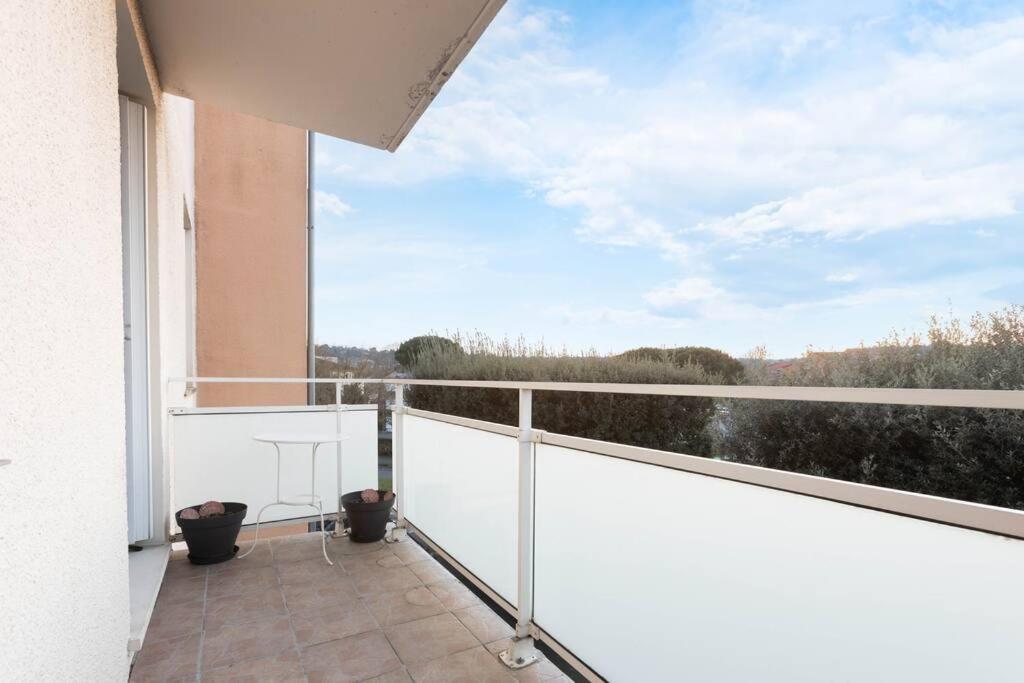 Apartment Joli Loft Equipe, Tennis, Piscine